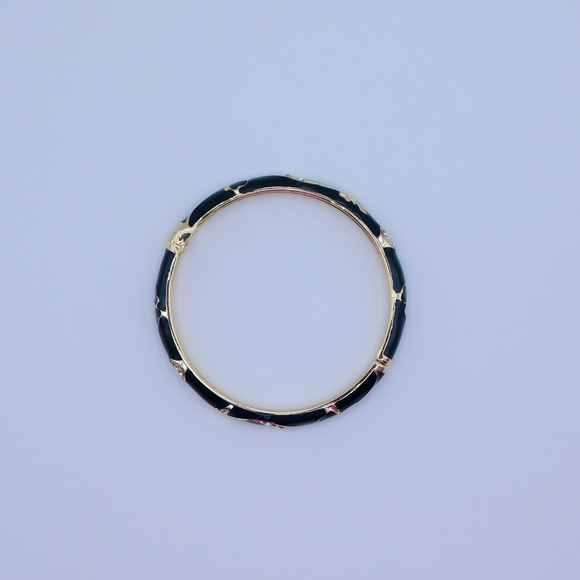 Black and Yellow Gold Hinged Bangle - Picture 3 of 3